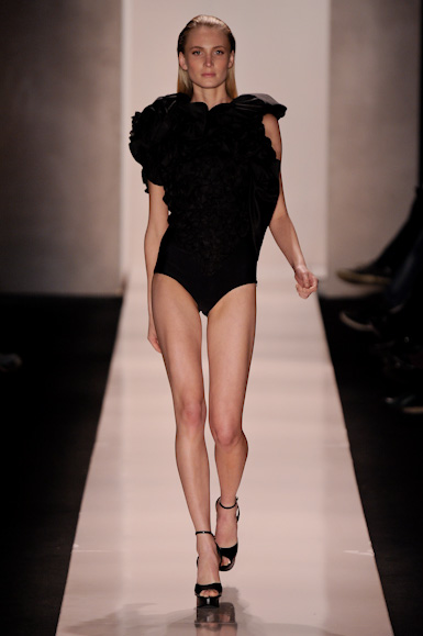 Cole O Adriana Degreas Spfw Ver O Rtw Thumbs Desfiles