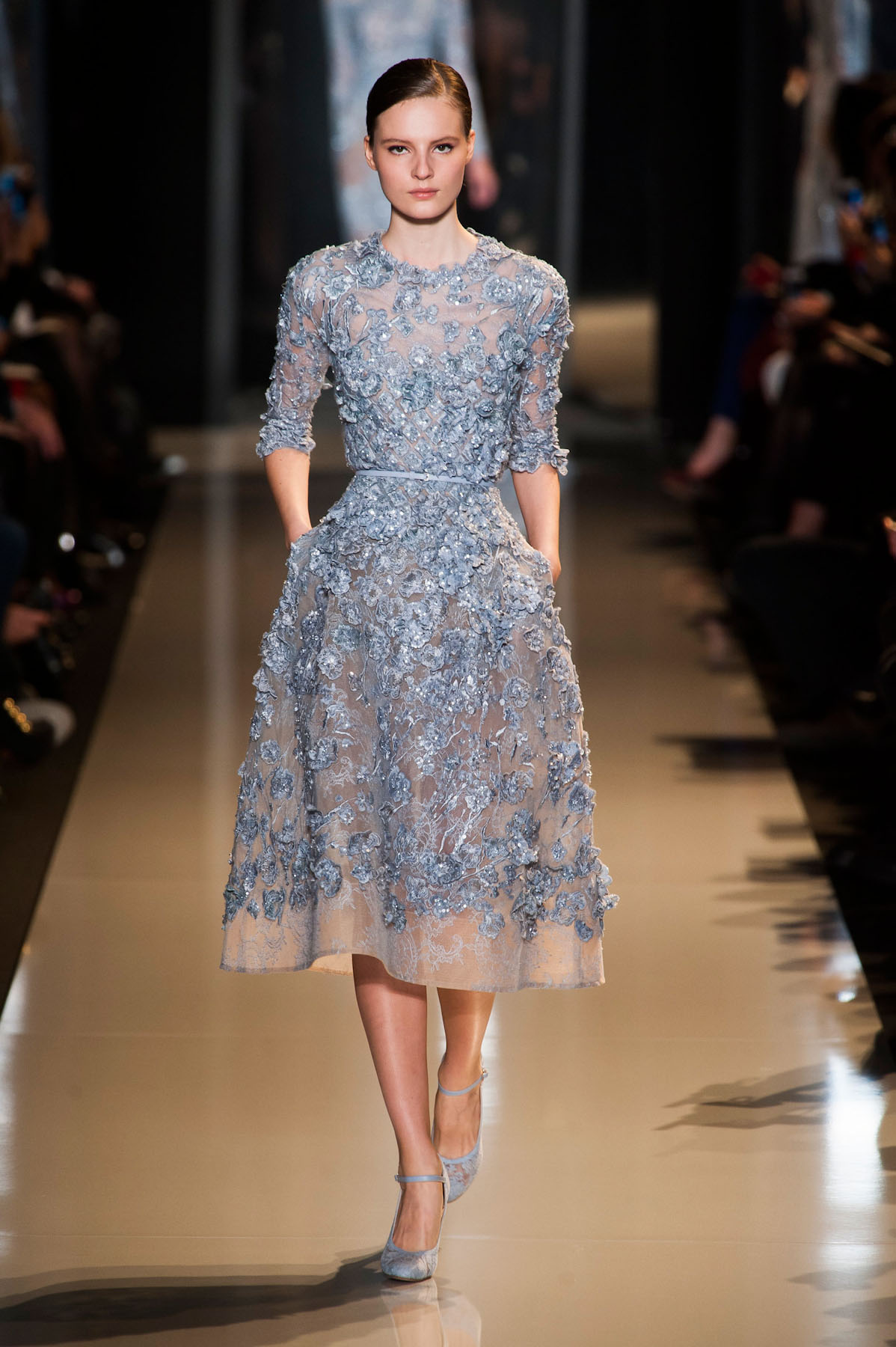 Cole O Elie Saab Paris Ver O Hc Foto Desfiles Ffw