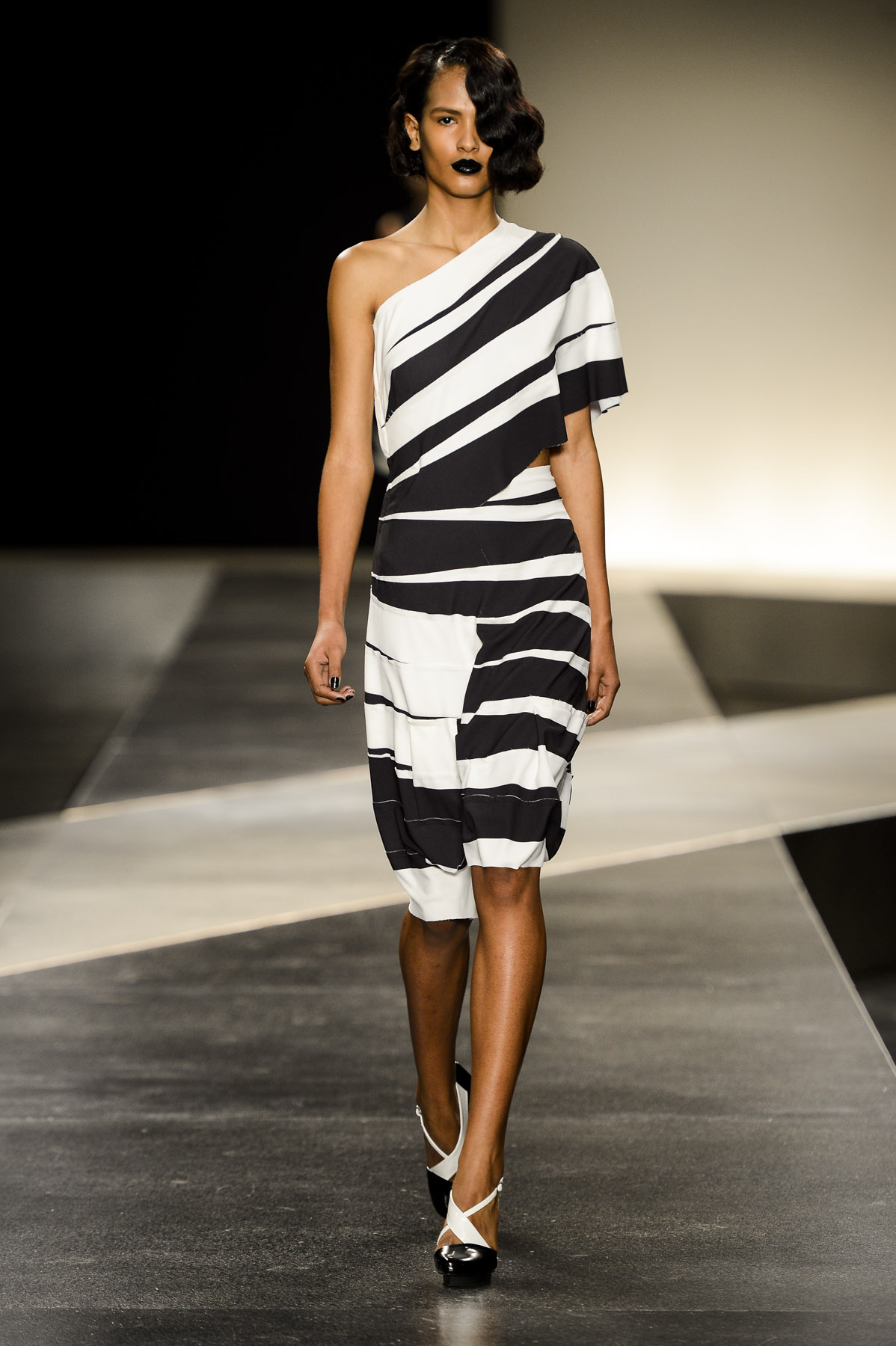 Coleção Alexandre Herchcovitch SPFW Verão 2014 RTW Desfiles FFW