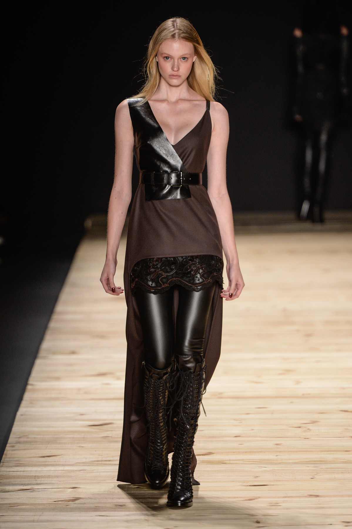 Tufi Duek SPFW Inverno 2015 RTW Desfiles FFW