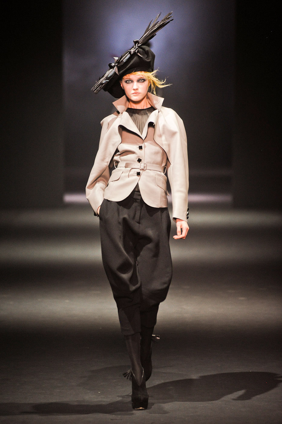 Cole O John Galliano Paris Inverno Rtw Desfiles Ffw