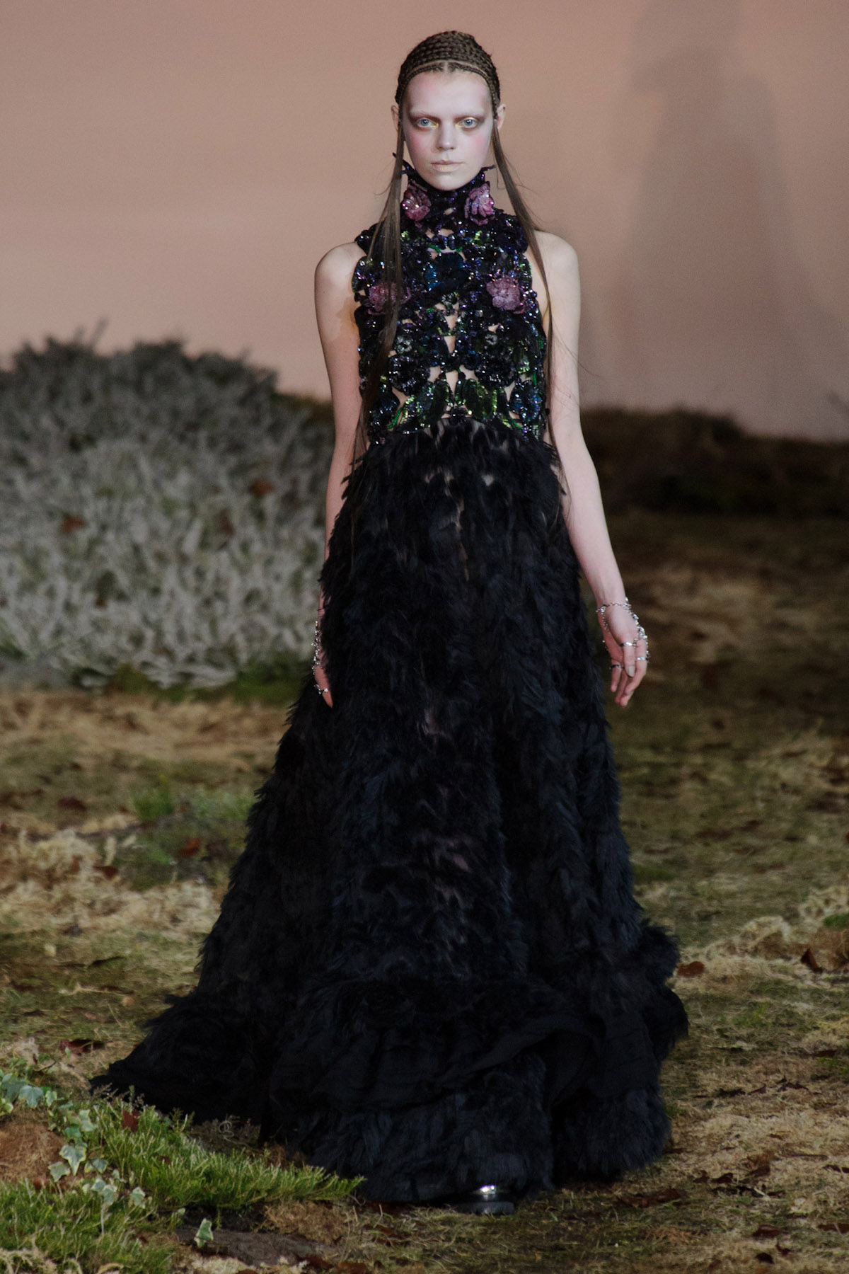 Coleção Alexander Mcqueen Paris Inverno 2015 Rtw Foto 27