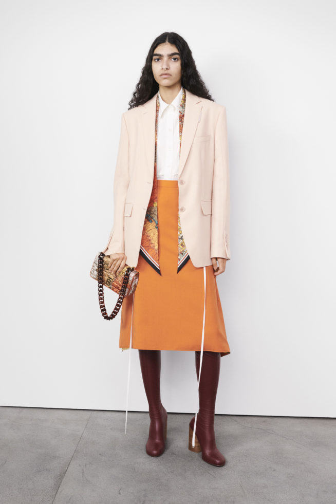burberry-autumn_winter-2022-pre-collection-look-27