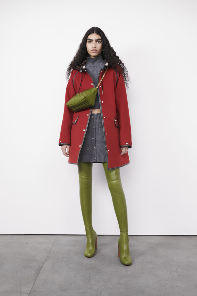 burberry-autumn_winter-2022-pre-collection-look-41