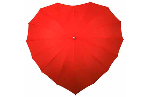 Quer comemorar que chegou a chuva? Ou vai aproveitar o fim de semana para celebrar o Valentine’s Day? Junte as duas ocasiões e saia por aí com o guarda-chuva em formato de coração! Você vai espalhar amor por onde passar. Tem em várias cores no site da Umbrella Heaven, que entrega no Brasil. O guarda chuva sai 16,21 libras (R$ 65), mais 41,24 libras (R$ 165) de frete.