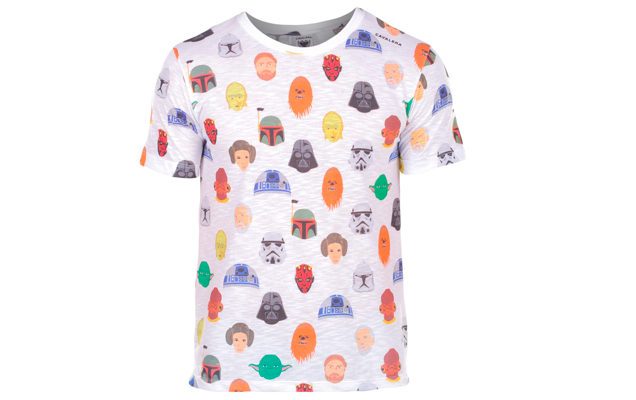 T-shirt masculina da Cavalera brinca com os personagens do filme "Star Wars". Vista-se de bom humor. Por R$ 149 no nosso FFW Shop