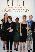 As premiadas Elle Fanning, Emma Watson, Uma Thurman, Shirley MacLaine, a editora da ''Elle'' Robbie Myers, as premiadas Octavia Spencer, Cate Blanchett, Susan Sarandon, Sarah Jessica Parker e Kristen Wiig