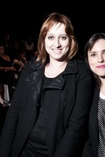 Katiane Romero e Maria Clara Póvia, fila A, Glória Coelho