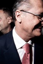 Geraldo Alckmin e Paulo Borges, fila A, Colcci