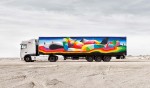 Caminhão com arte de Okuda San Miguel ©Reprodução