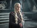 Mãe dos dragões: Daenerys Targaryen passa a vestir preto e vermelho na sétima temporada ©Reprodução