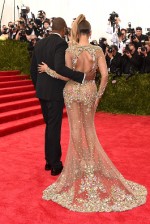 Costas do look de Jay Z e Beyoncé