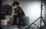 Yoko Ono no making of do Calendário Pirelli 2016