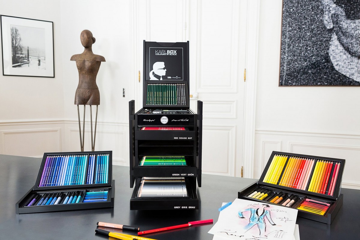 O set de lápis de cor da colaboração de Karl Lagerfeld para a Faber Castell ©Reprodução