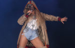 Beyoncé vestindo Gucci na estreia da On The Run II em Cardiff, no País de Gales, em junho último / Reprodução