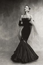 irving-penn-rochas-mermaid-dress-lisa-fonssagrives-penn-1920-1009x1024