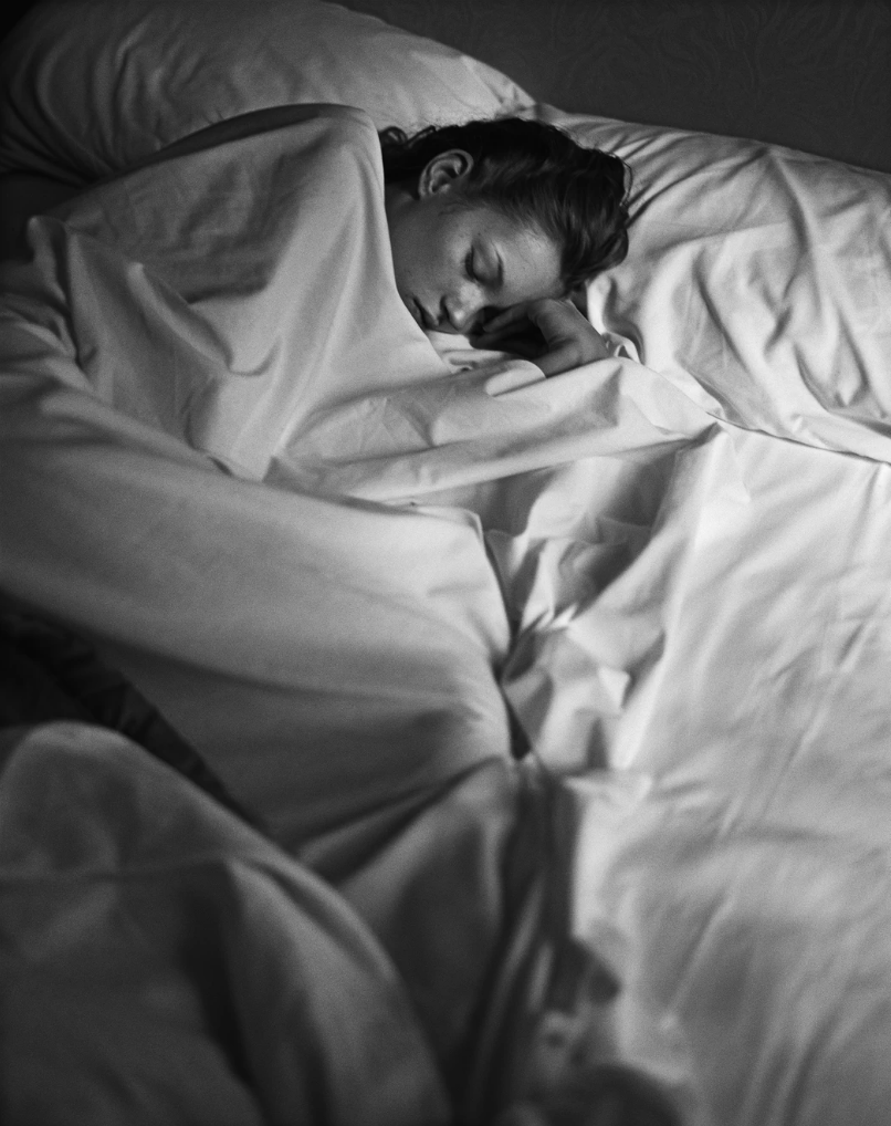 Kate Moss fotografada por Mario Sorrenti / Reprodução