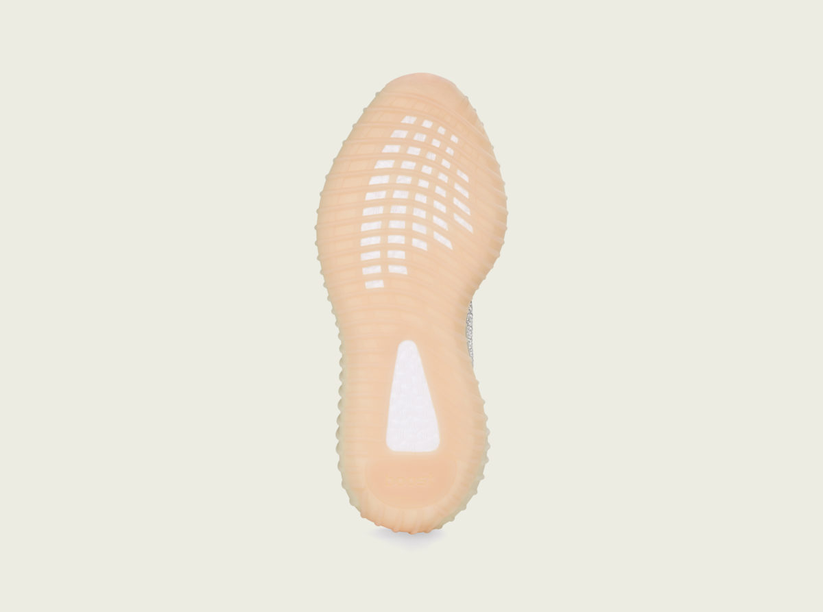 yeezy clog preço