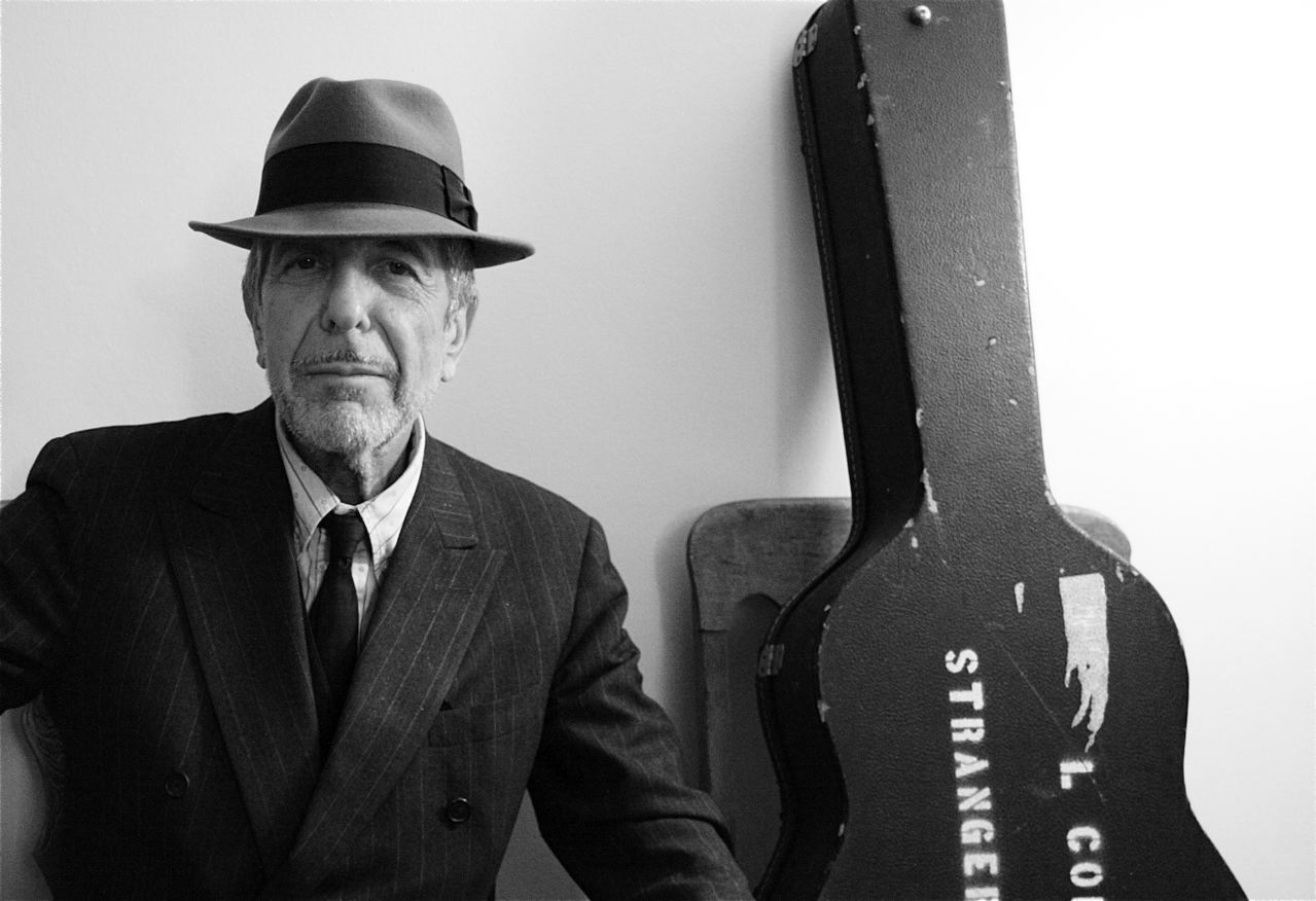 Morre, Aos 82 Anos, O Icônico Cantor Leonard Cohen - FFW